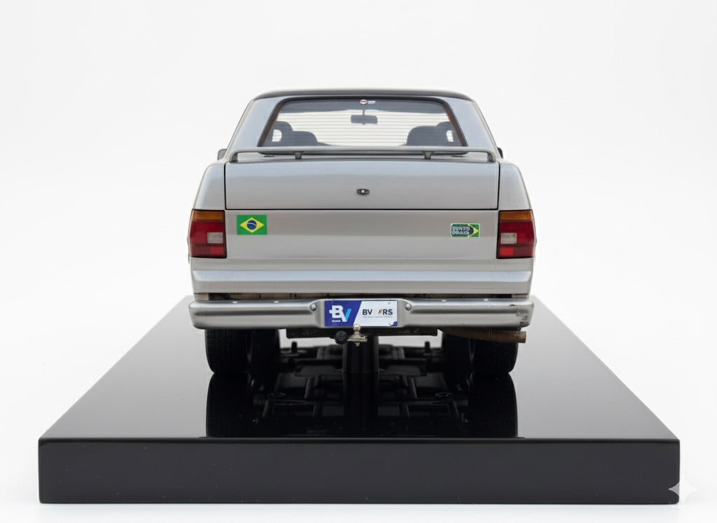 Carros Clássicos do Brasil: Ford F1000 (1985) - Escala 1:43