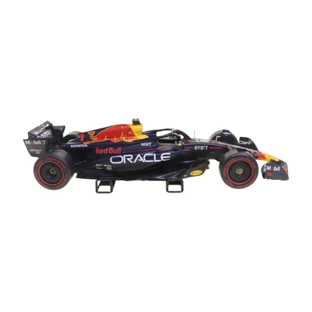 Automodelismo - Miniatura Red Bull RB19 para Montar - Escala 1:18 + Brinde Especial