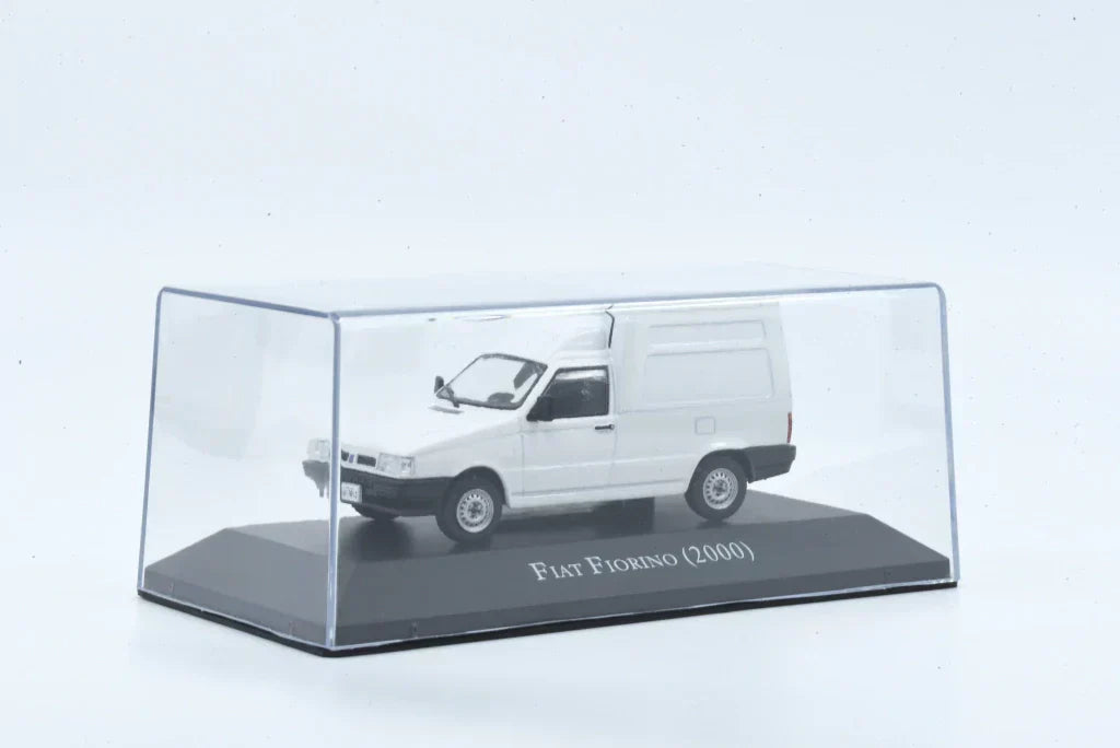 Carros Clássicos do Brasil: Fiat Fiorino (2000) - Escala 1:43 - Edição 15