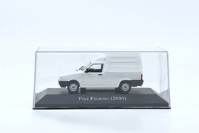 Carros Clássicos do Brasil: Fiat Fiorino (2000) - Escala 1:43 - Edição 15