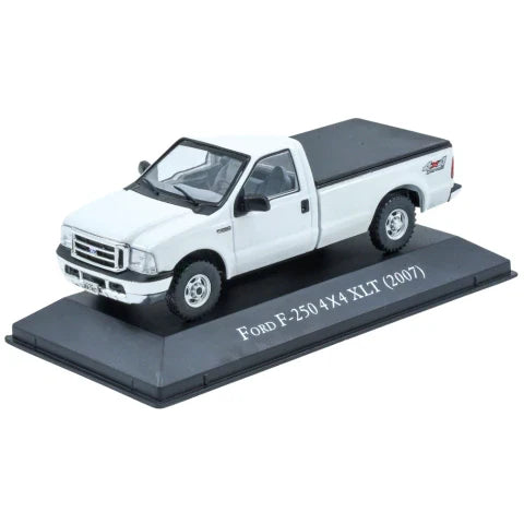 Combo 3ª Temporada Carros Clássicos do Brasil com 10 miniaturas Escala 1:43