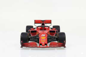 Automodelismo - Miniatura Ferrari SF-25 para Montar - Escala 1:18 + Brinde Especial