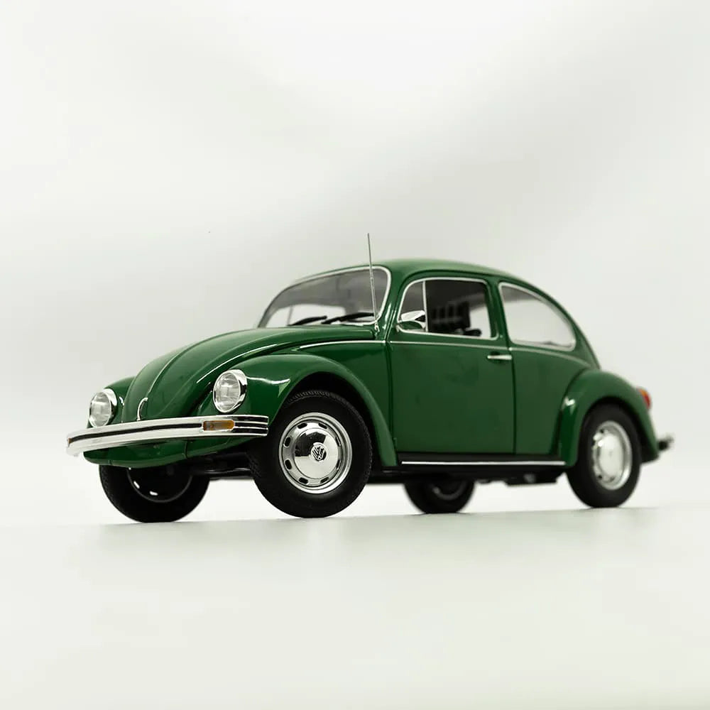 Miniatura Minichamps - Volkswagen Fusca Beetle 1200 (1983) - 1/18 - Verde